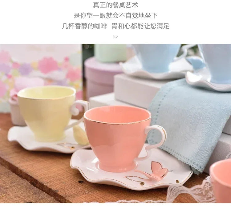 Exquisite Butterfly Bird Top Bone China 220ml Coffee Cup Saucer Free Spoon Ceramic European Porcelain Tea Mug Mugs Coffee Cups