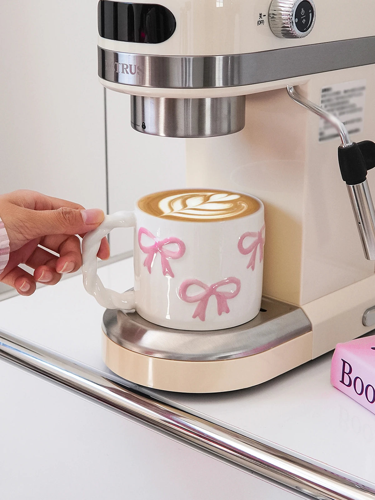 Twisted-Handle Bow Ceramic Mug