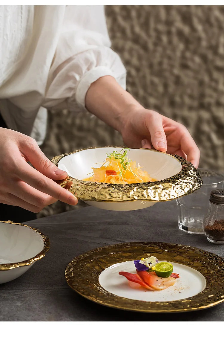 Gold-Rimmed Marble-Style Ceramic Dinner Plate