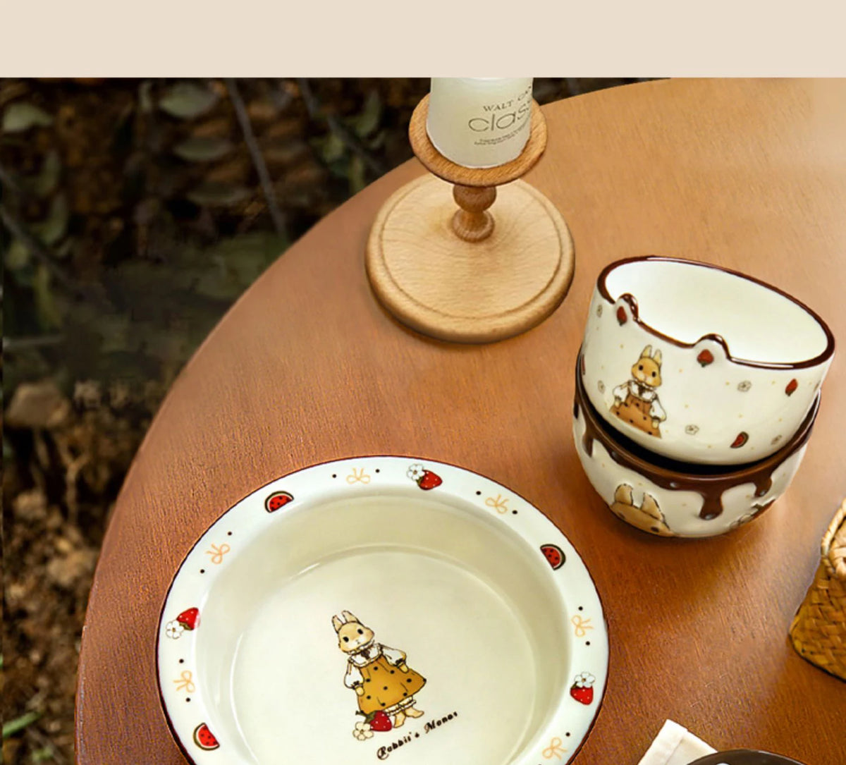 Creative Rabbit Pattern Ceramic Bowl Relief Porcelain Rice Bowls 4.5Inches Cute Home Yogurt Small Bowl Tableware Cake Fruit Bowl