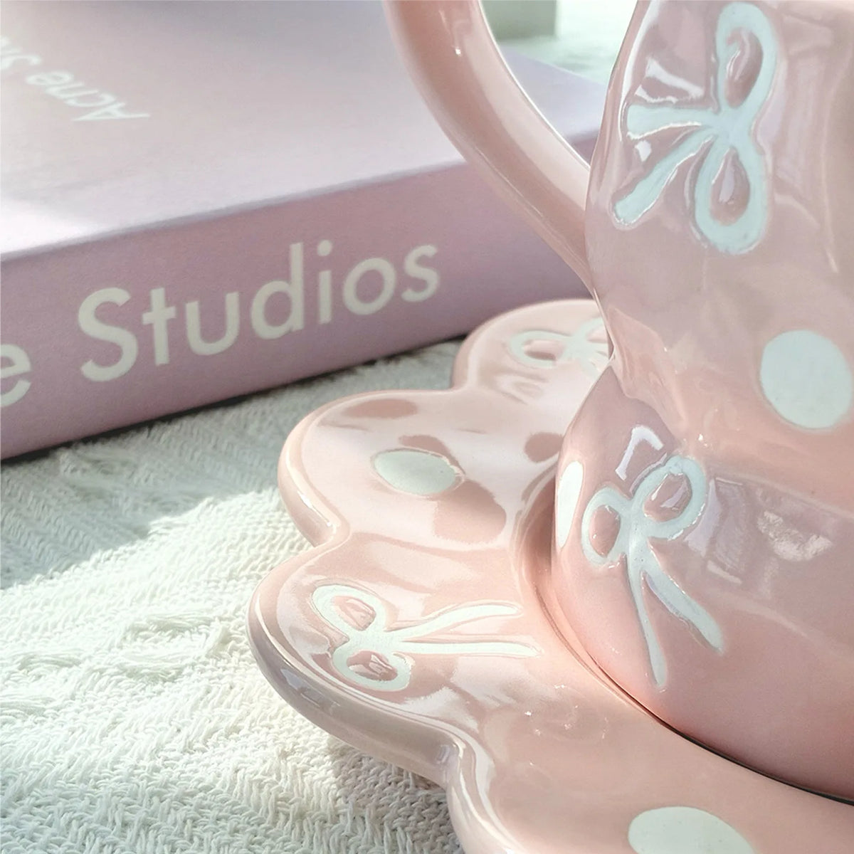 350ml Ceramic Coffee Cups and Saucer Set Bow Patterns Hand Drawn Pink Girl's Large Capacity Cup Flowers Shaped Plate Sets