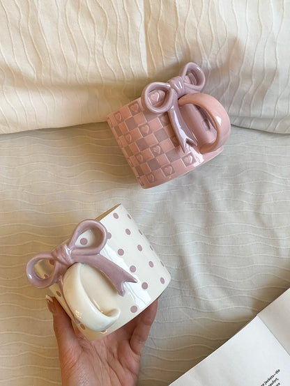 Checkered Bow-Handle Ceramic Mug