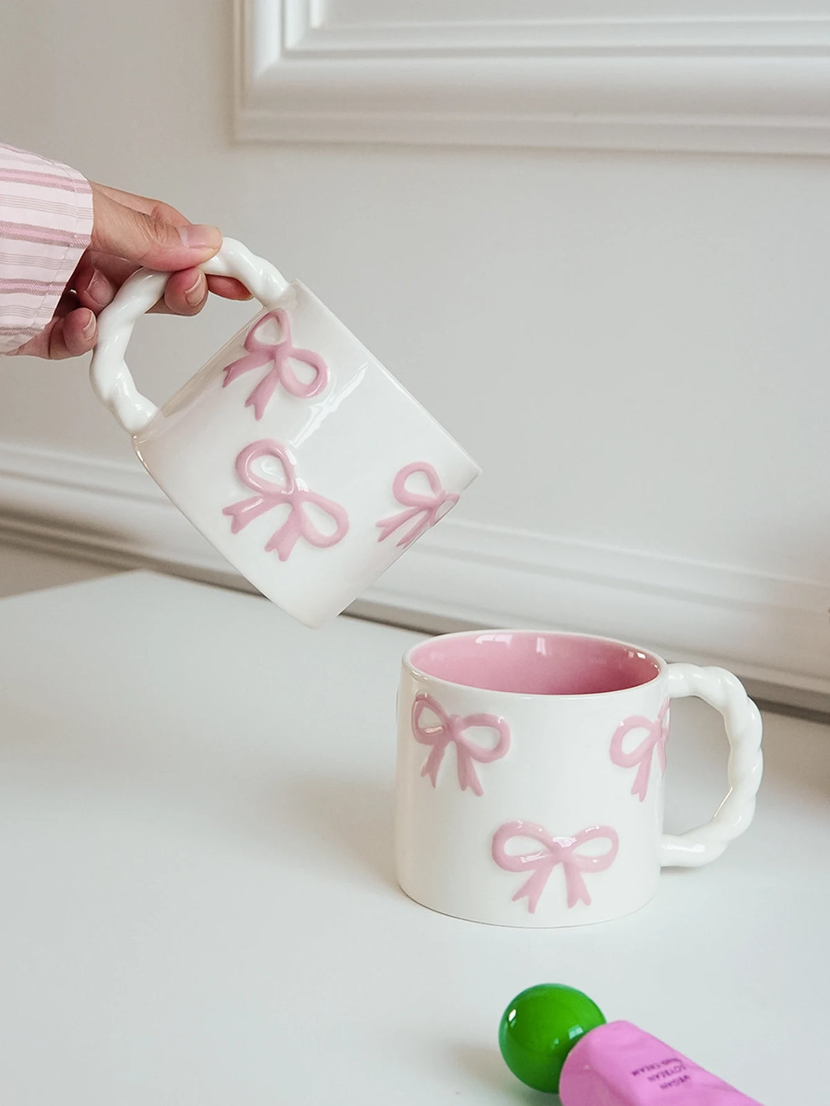 Twisted-Handle Bow Ceramic Mug