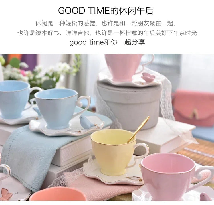 Exquisite Butterfly Bird Top Bone China 220ml Coffee Cup Saucer Free Spoon Ceramic European Porcelain Tea Mug Mugs Coffee Cups