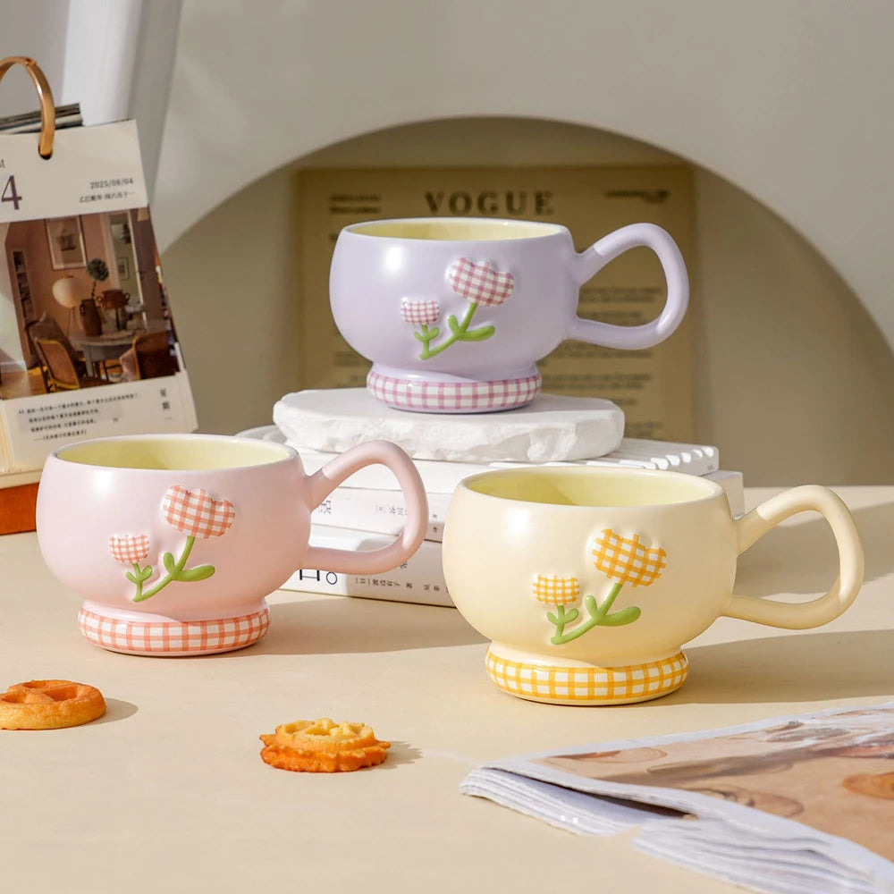 Tulip Relief Ceramic Mug