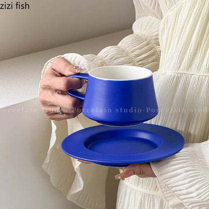 Bow-Shaped Ceramic Coffee Cup