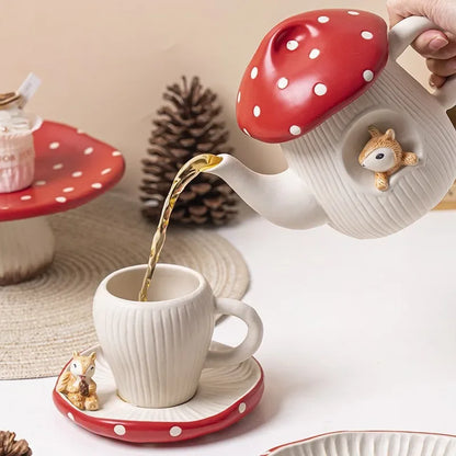 Squirrel & Chestnut Ceramic Cup